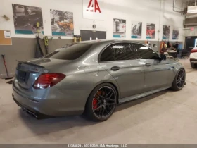 Mercedes-Benz E 63 AMG S/4MATIC/ФИНАНСИРАНЕ - 62999 лв. / 32210.88 € - 44938196 4 | Car24.bg Mercedes-Benz E 63 AMG S/4MATIC/ФИНАНСИРАНЕ - 62999 лв. / 32210.88 € - 44938196 4