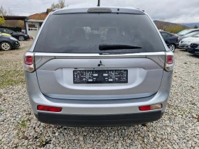 Mitsubishi Outlander 2, 2* AC* NAVI* XENON* КОЖА* 4-4* 7 МЕСТА* CAM* - 15555 лв. / 7953.15 € - 89955921 4 | Car24.bg Mitsubishi Outlander 2, 2* AC* NAVI* XENON* КОЖА* 4-4* 7 МЕСТА* CAM* - 15555 лв. / 7953.15 € - 89955921 4