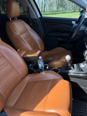 Alfa Romeo Giulietta - 4200 € / 8214.49 лв. - 49974279 8 | Car24.bg Alfa Romeo Giulietta - 4200 € / 8214.49 лв. - 49974279 8