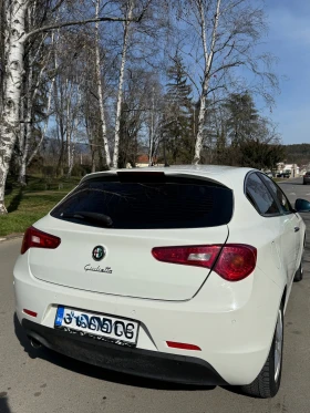 Alfa Romeo Giulietta - 4200 € / 8214.49 лв. - 49974279 2 | Car24.bg Alfa Romeo Giulietta - 4200 € / 8214.49 лв. - 49974279 2