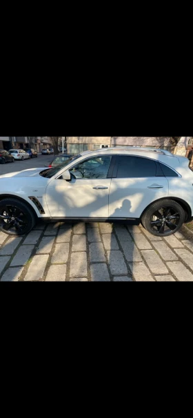 Infiniti QX70 S N1 - 12490 € / 24428.32 лв. - 94479325 2 | Car24.bg Infiniti QX70 S N1 - 12490 € / 24428.32 лв. - 94479325 2