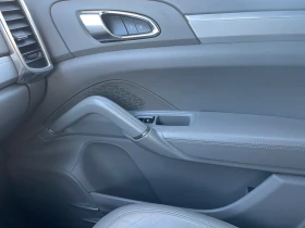 Porsche Cayenne undefined | Auto.bg — изображение 13 Porsche Cayenne undefined | Auto.bg — изображение 13