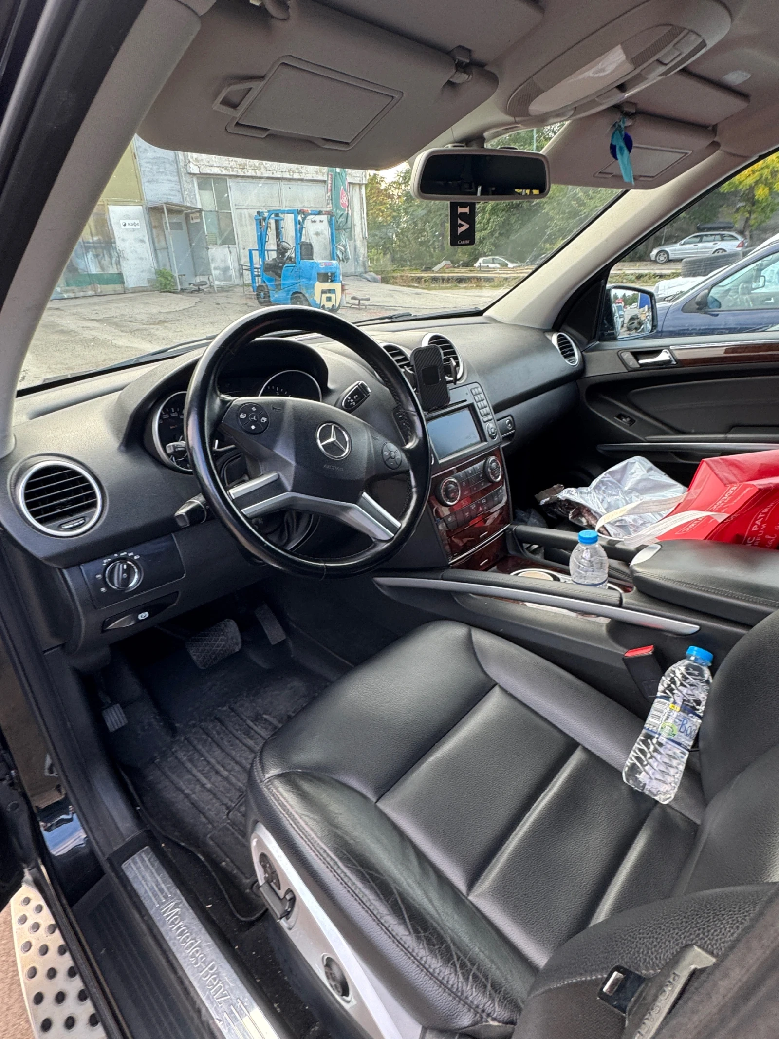 Mercedes-Benz ML 350 Mercedes-Benz ML 350  3.0* V6* 4MATIC, FACE LIFT - изображение 2 | Auto.bg Mercedes-Benz ML 350 Mercedes-Benz ML 350  3.0* V6* 4MATIC, FACE LIFT - изображение 2