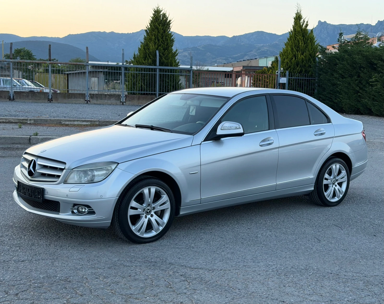 Mercedes-Benz C 280 3.0i 231к.с Топ Състояние Подгрев НАВИ Климатик | Auto.bg — изображение 1 Mercedes-Benz C 280 3.0i 231к.с Топ Състояние Подгрев НАВИ Климатик | Auto.bg — изображение 1