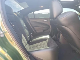Dodge Charger R/T| 8ZF| BEATS AUDIO| KEYLESS - 16000 € - 36357979 10 | Car24.bg Dodge Charger R/T| 8ZF| BEATS AUDIO| KEYLESS - 16000 € - 36357979 10
