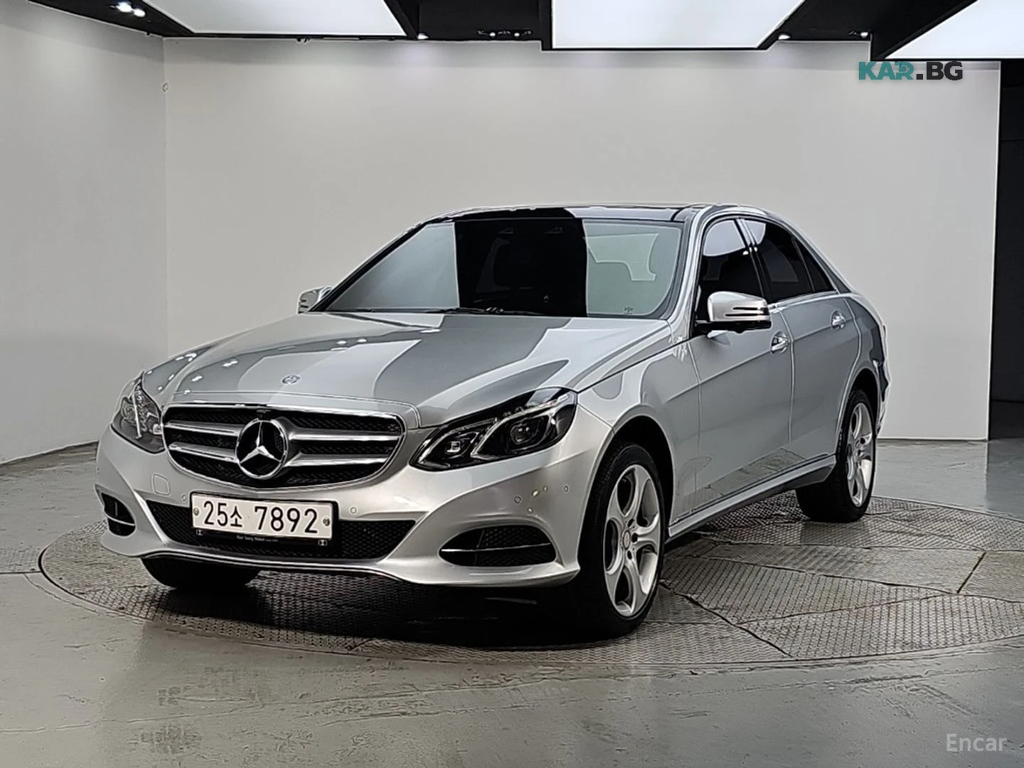 Mercedes-Benz E 350 4MATIC* AVANTGARDE* PANORAMA* | Auto.bg — изображение 1 Mercedes-Benz E 350 4MATIC* AVANTGARDE* PANORAMA* | Auto.bg — изображение 1