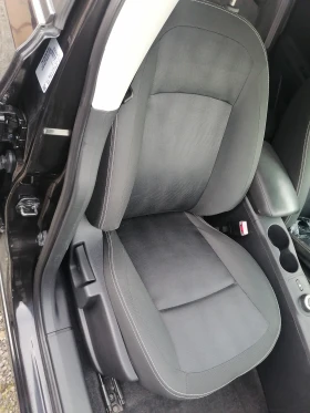 Nissan Qashqai 2.0i 4x4 - 7500 € / 14668.73 лв. - 24731671 10 | Car24.bg Nissan Qashqai 2.0i 4x4 - 7500 € / 14668.73 лв. - 24731671 10