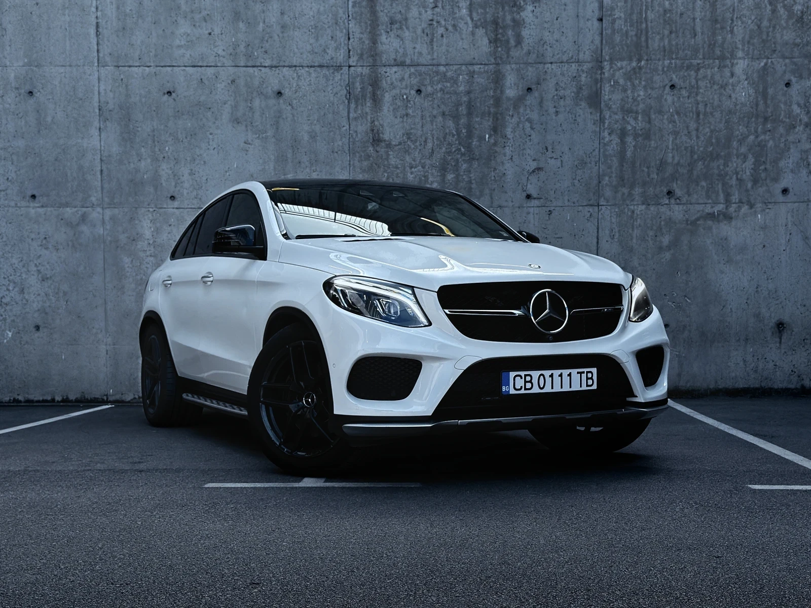 Mercedes-Benz GLE Coupe 43 AMG Carbon/Pano/360 | Auto.bg — изображение 1 Mercedes-Benz GLE Coupe 43 AMG Carbon/Pano/360 | Auto.bg — изображение 1