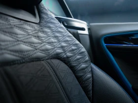 Bentley Continental gt SPEED* Ceramic Brakes FIRST EDITION* V8 HYBRID* 36 | Auto.bg — изображение 15 Bentley Continental gt SPEED* Ceramic Brakes FIRST EDITION* V8 HYBRID* 36 | Auto.bg — изображение 15