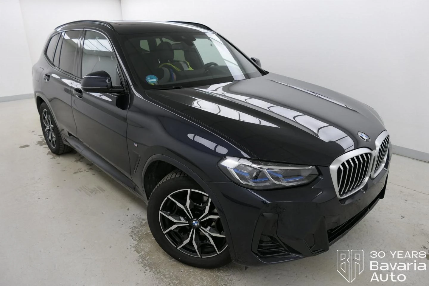 BMW X3 20i xDrive M Sport Paket Steptronic - изображение 4 | Auto.bg BMW X3 20i xDrive M Sport Paket Steptronic - изображение 4