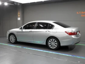 Honda Accord 2.4 9Th GEN* ПОДГРЕВ* НАВИГАЦИЯ* ЕЛ. СЕДАЛКИ* - 9720 € - 17328700 4 | Car24.bg Honda Accord 2.4 9Th GEN* ПОДГРЕВ* НАВИГАЦИЯ* ЕЛ. СЕДАЛКИ* - 9720 € - 17328700 4