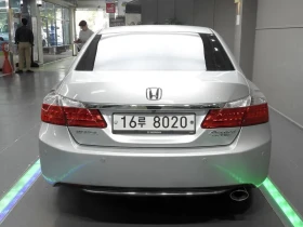 Honda Accord 2.4 9Th GEN* ПОДГРЕВ* НАВИГАЦИЯ* ЕЛ. СЕДАЛКИ* - 9720 € - 17328700 2 | Car24.bg Honda Accord 2.4 9Th GEN* ПОДГРЕВ* НАВИГАЦИЯ* ЕЛ. СЕДАЛКИ* - 9720 € - 17328700 2
