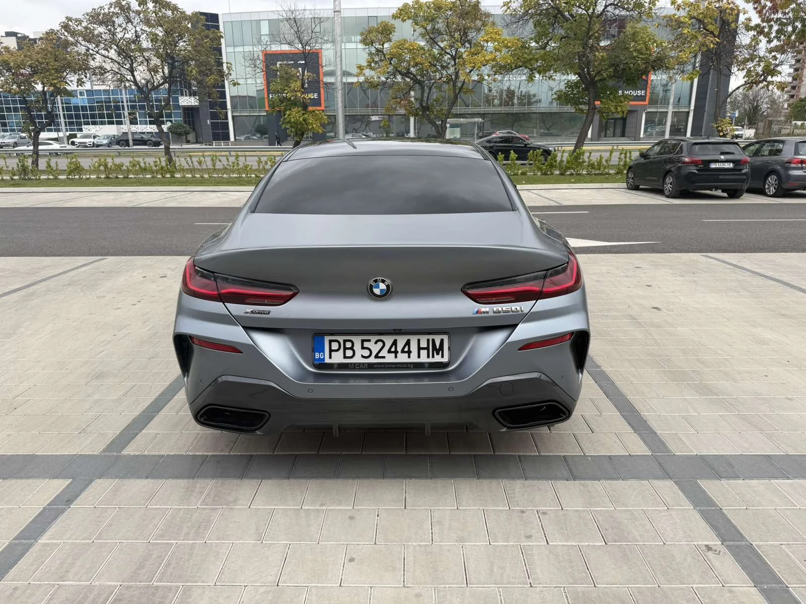 BMW 850 M850i xDrive Grand Coupe - изображение 10 | Auto.bg BMW 850 M850i xDrive Grand Coupe - изображение 10