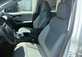 Toyota Rav4 HYBRID LIMITED * BLIND SPOT * 360 КАМ * ОБДУХВАНЕ | Auto.bg — изображение 7 Toyota Rav4 HYBRID LIMITED * BLIND SPOT * 360 КАМ * ОБДУХВАНЕ | Auto.bg — изображение 7