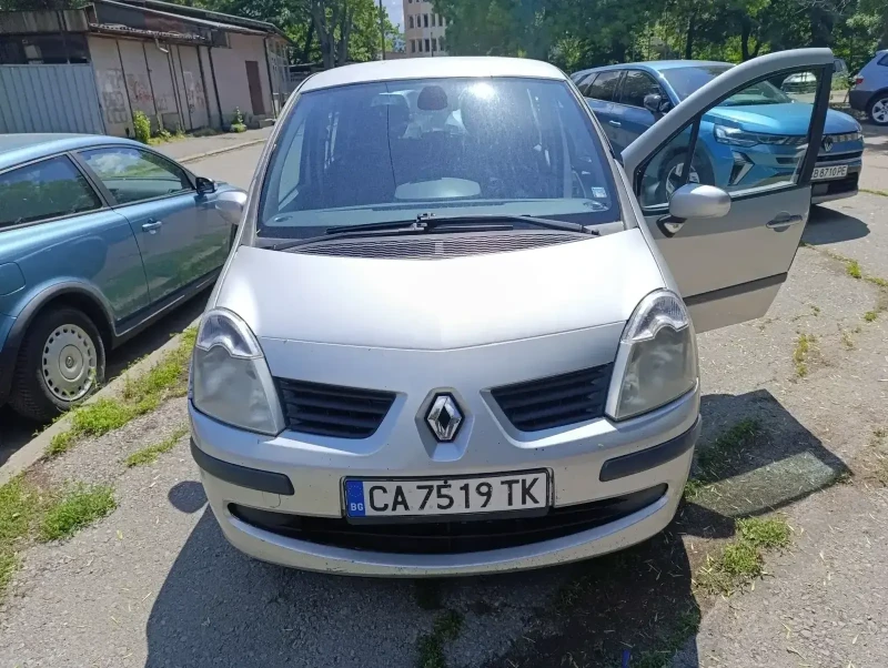 Renault Clio Modus-газ бензин - 1280 € / 2503.46 лв. - 51646090 1 | Car24.bg Renault Clio Modus-газ бензин - 1280 € / 2503.46 лв. - 51646090 1