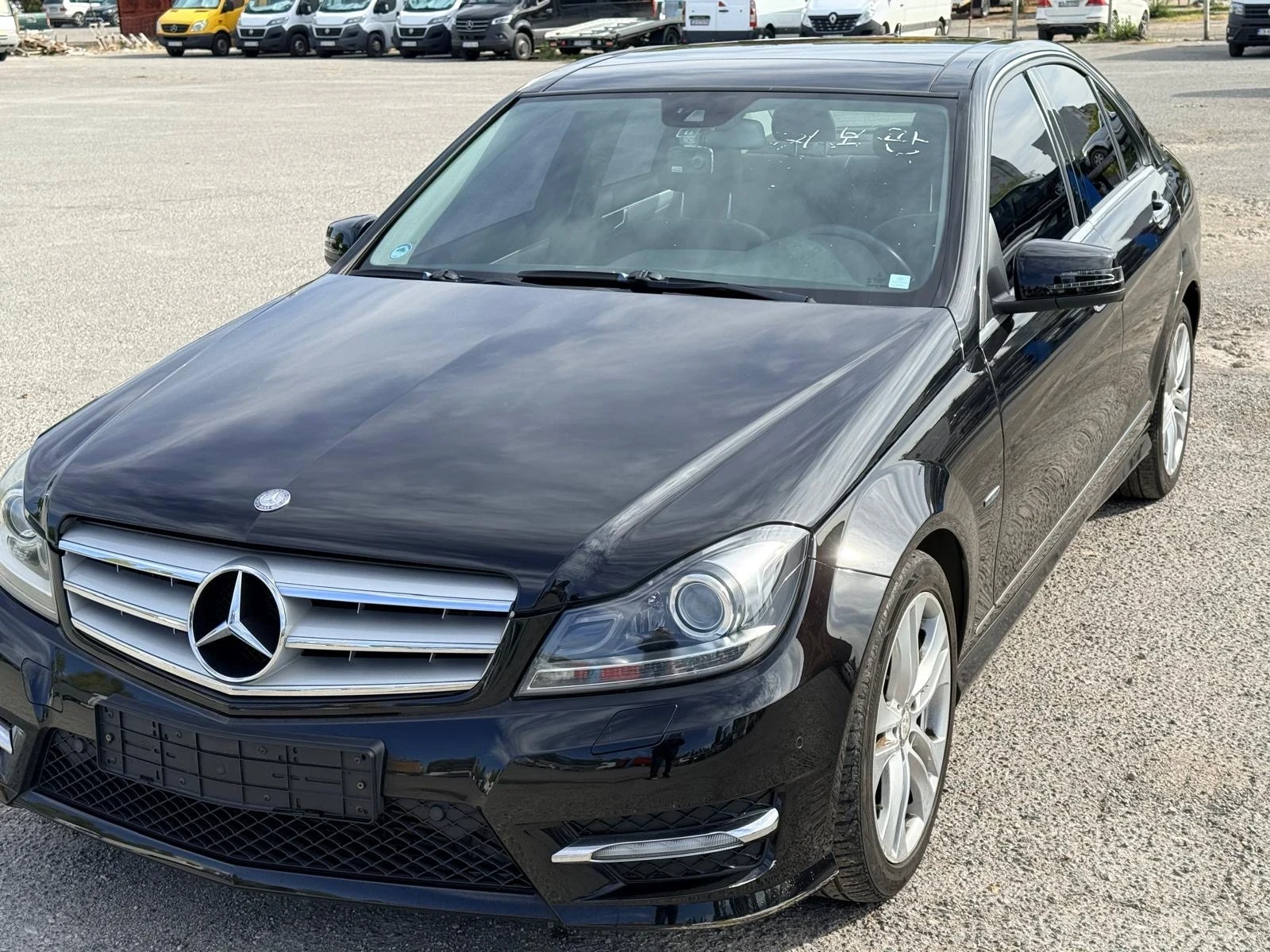 Mercedes-Benz C 200 CGI | Auto.bg — изображение 1 Mercedes-Benz C 200 CGI | Auto.bg — изображение 1