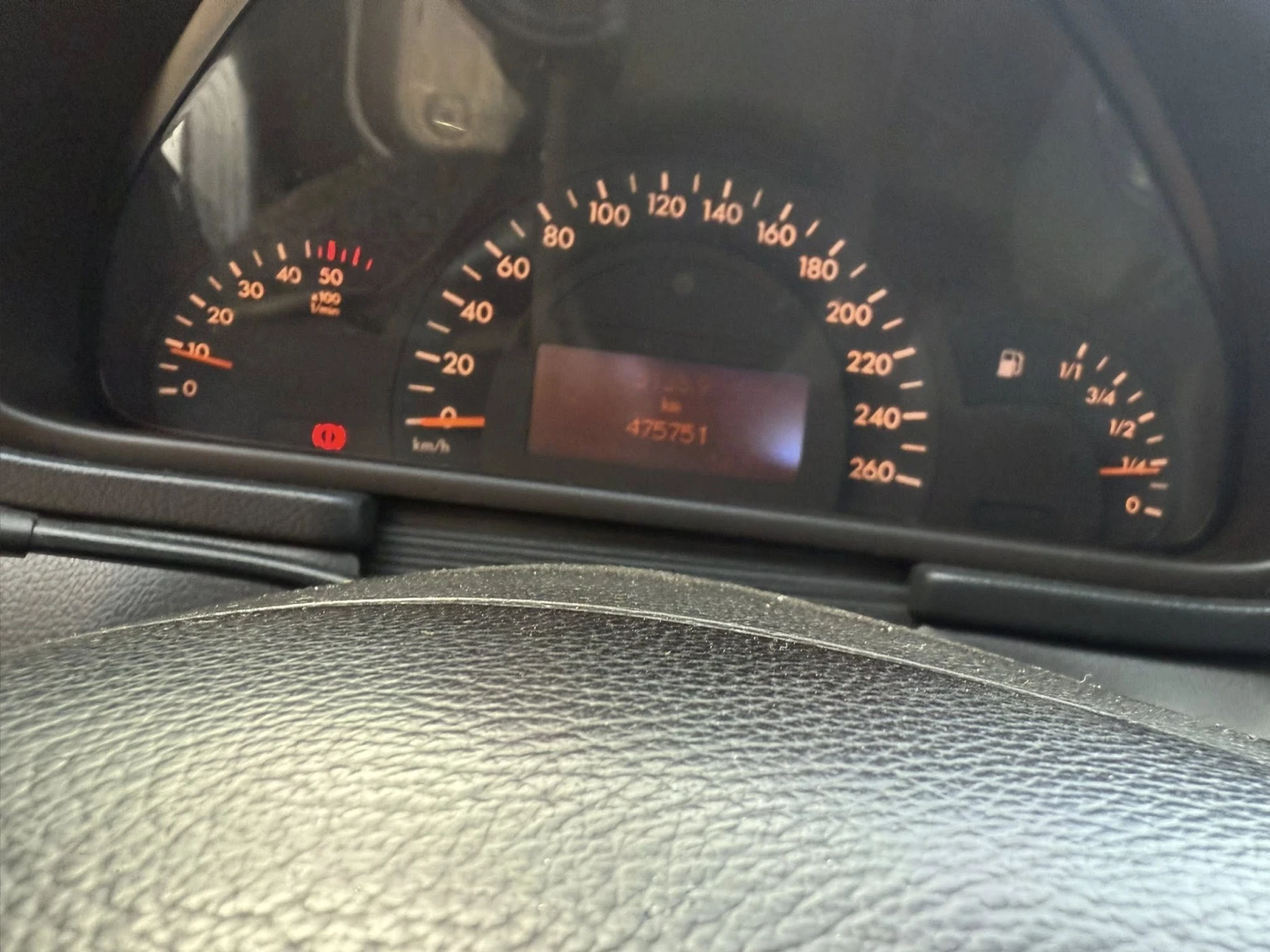 Mercedes-Benz C 220 2.2 140hp   - изображение 10 | Auto.bg Mercedes-Benz C 220 2.2 140hp   - изображение 10