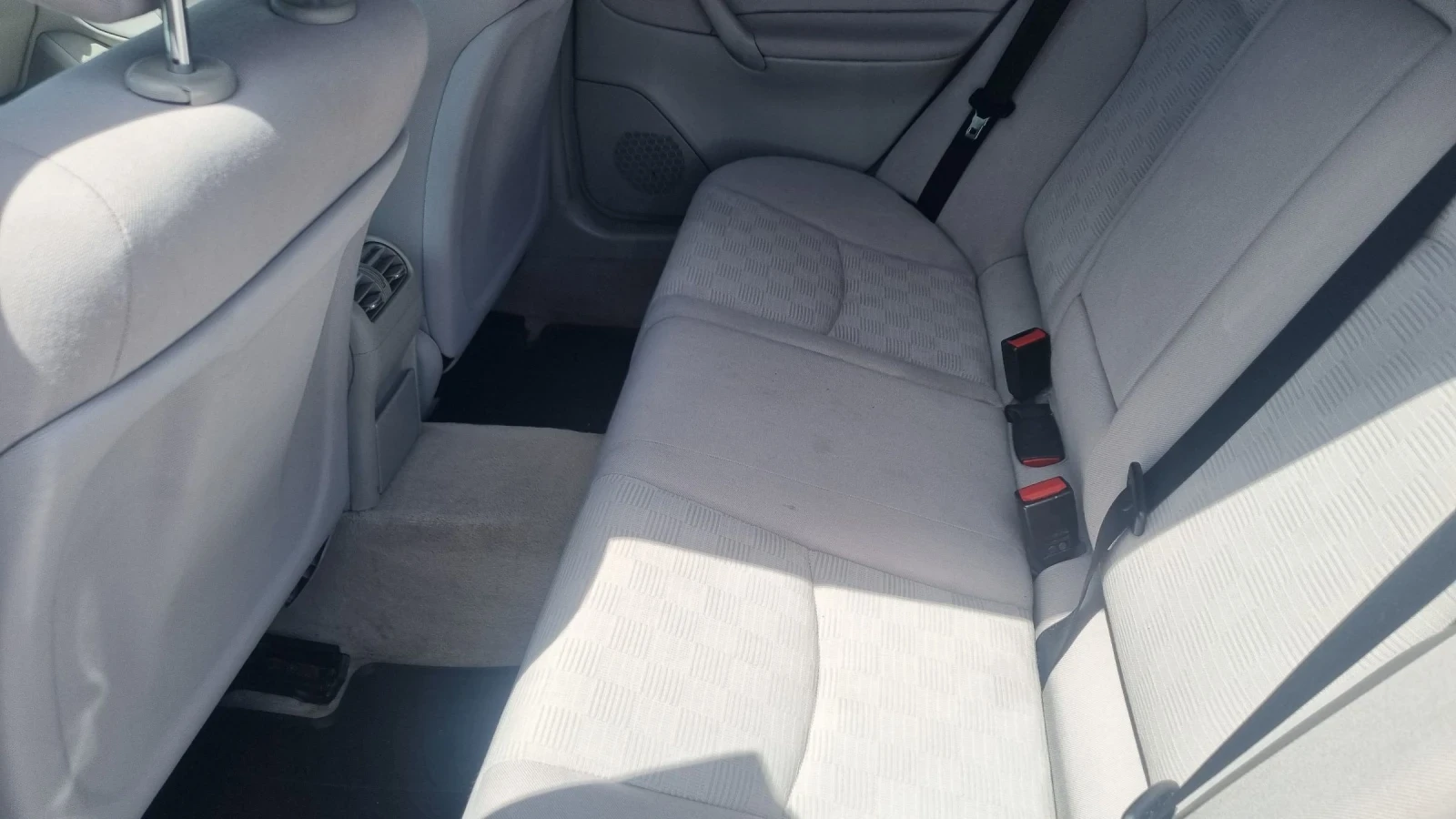 Mercedes-Benz C 220 220CDI-150 - изображение 10 | Auto.bg Mercedes-Benz C 220 220CDI-150 - изображение 10