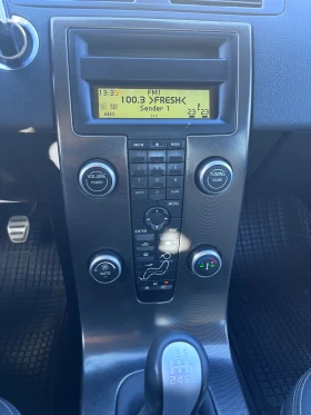 Volvo S40 2.0 D3 150 R-Design TOP - 9900 лв. / 5061.79 € - 73145509 13 | Car24.bg Volvo S40 2.0 D3 150 R-Design TOP - 9900 лв. / 5061.79 € - 73145509 13