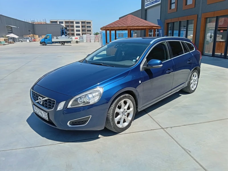 Volvo V60 2.0 D4 - 5199 € / 10168.36 лв. - 20532430 1 | Car24.bg Volvo V60 2.0 D4 - 5199 € / 10168.36 лв. - 20532430 1