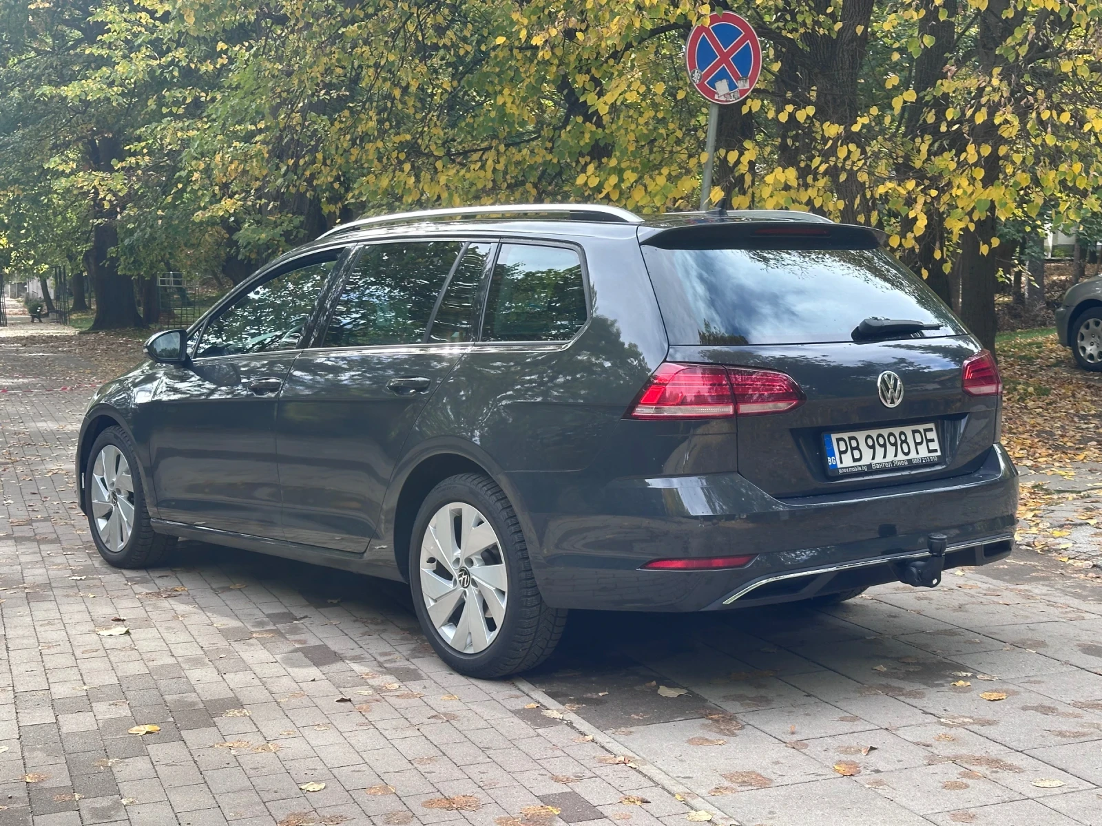 VW Golf 7.5 JOIN* 1.6TDI* СЕРВИЗНА ИСТОРИЯ!* ОБСЛУЖЕН!*  - изображение 6 | Auto.bg VW Golf 7.5 JOIN* 1.6TDI* СЕРВИЗНА ИСТОРИЯ!* ОБСЛУЖЕН!*  - изображение 6