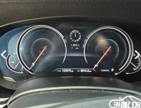 BMW 530 M Sport Package Plus/ДИСТРОНИК/ХЕДЪП/ОБДУХ/ТВ/ | Auto.bg — изображение 6 BMW 530 M Sport Package Plus/ДИСТРОНИК/ХЕДЪП/ОБДУХ/ТВ/ | Auto.bg — изображение 6