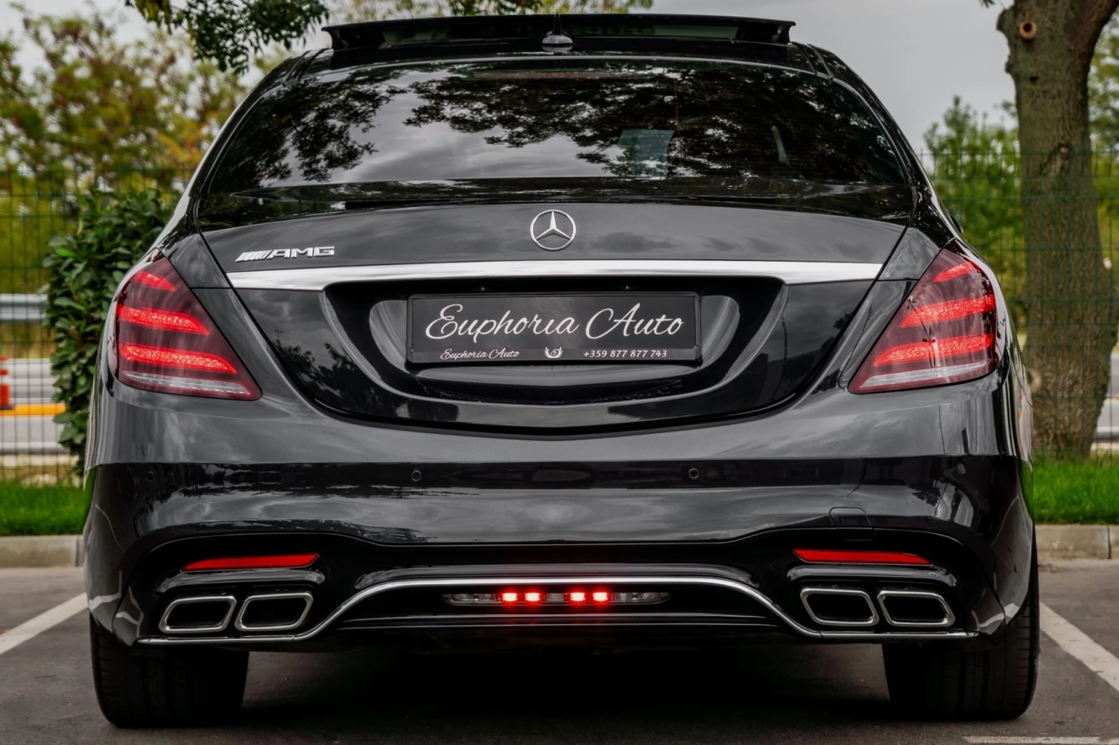 Mercedes-Benz S 350 d* 4MATIC* AMG* EXCLUSIVE* PANO* 3XTV* CARBON* FUL - изображение 4 | Auto.bg Mercedes-Benz S 350 d* 4MATIC* AMG* EXCLUSIVE* PANO* 3XTV* CARBON* FUL - изображение 4