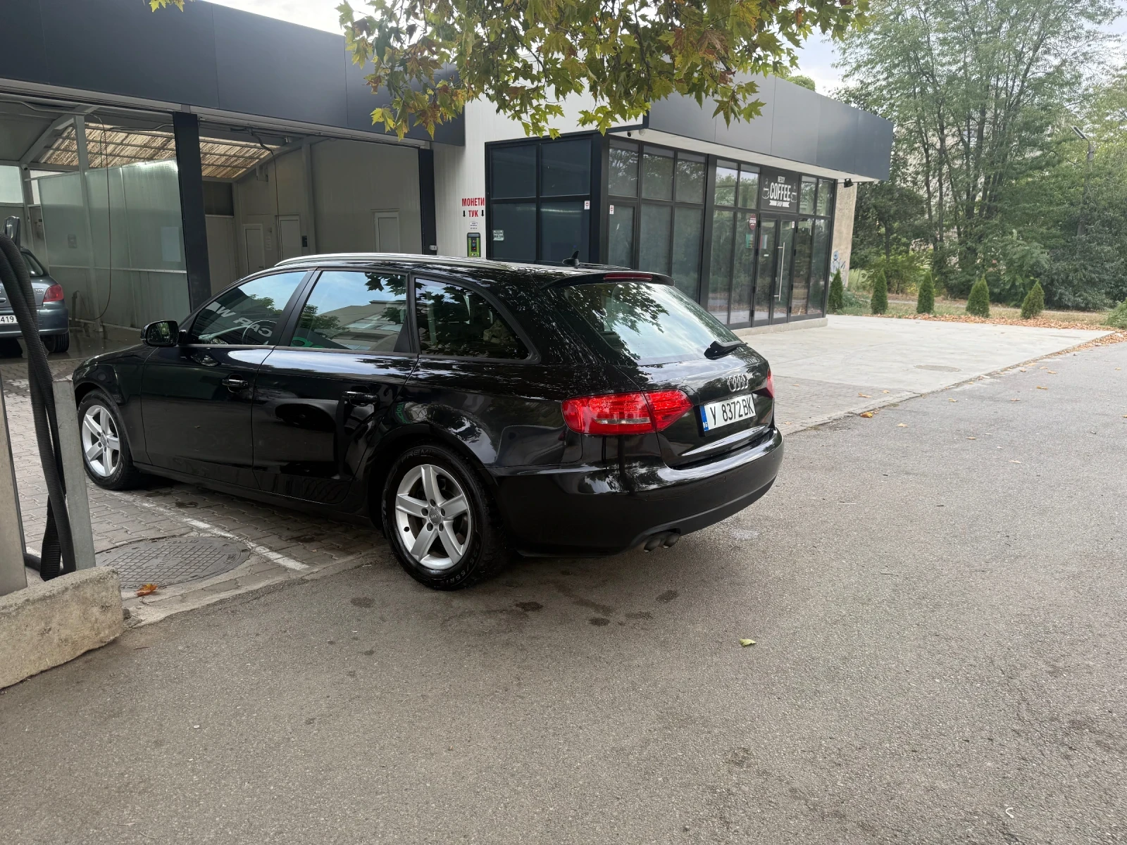 Audi A4 2.0 143кс - изображение 4 | Auto.bg Audi A4 2.0 143кс - изображение 4