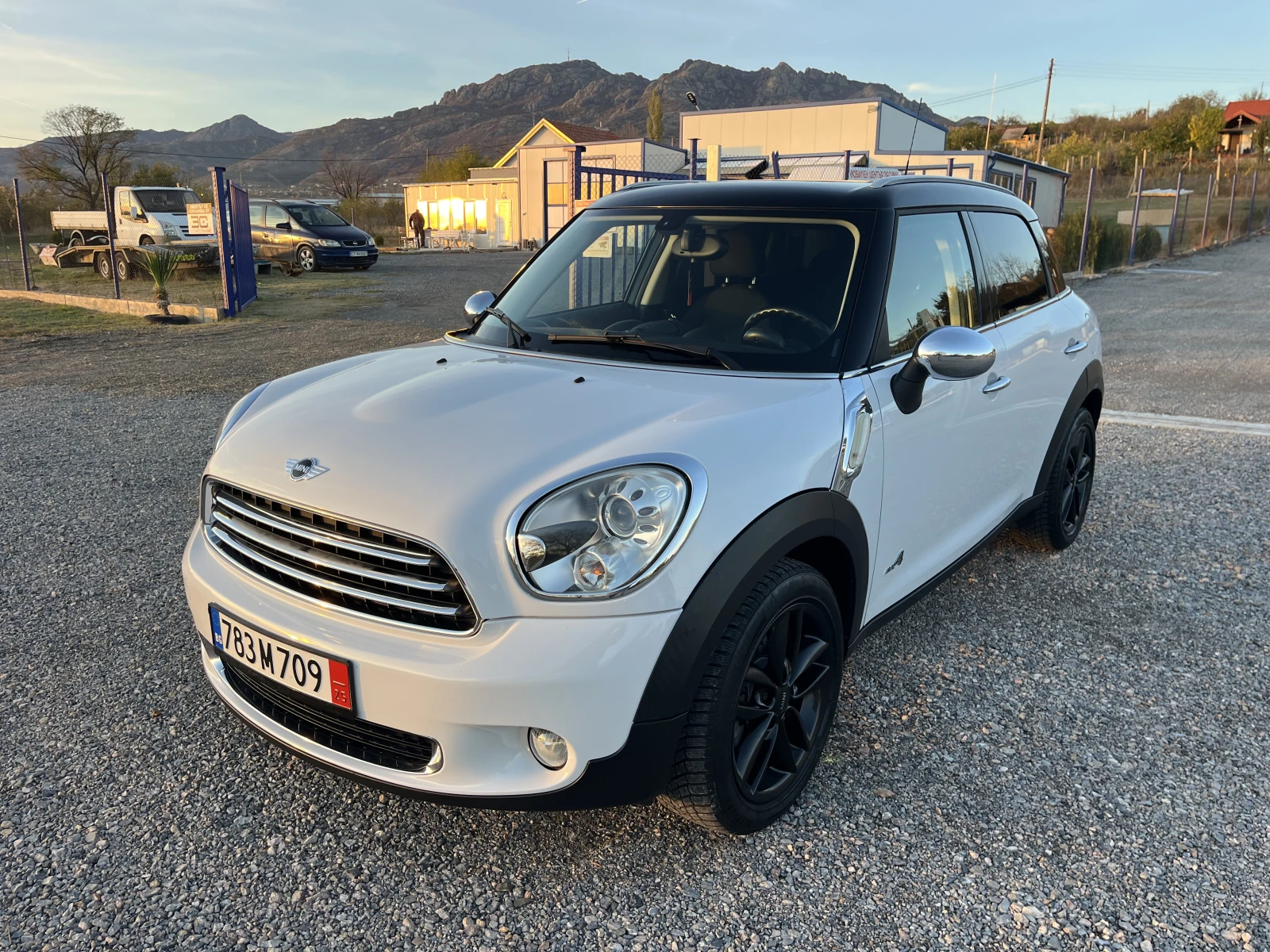 Mini Countryman 1, 6/4x4 - изображение 8 | Auto.bg Mini Countryman 1, 6/4x4 - изображение 8