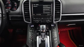 Porsche Cayenne 4.8S* КОЖА* ПОДГРЕВ* ПАНО* КАМЕРА* АВТОКРЕДИТ | Auto.bg — изображение 12 Porsche Cayenne 4.8S* КОЖА* ПОДГРЕВ* ПАНО* КАМЕРА* АВТОКРЕДИТ | Auto.bg — изображение 12
