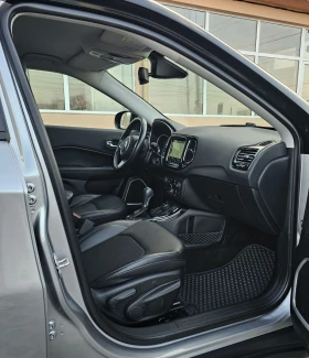 Jeep Compass 2.0 4WD Downtown Special Edition Дистроник Камера - 15200 € / 29728.62 лв. - 14496241 9 | Car24.bg Jeep Compass 2.0 4WD Downtown Special Edition Дистроник Камера - 15200 € / 29728.62 лв. - 14496241 9