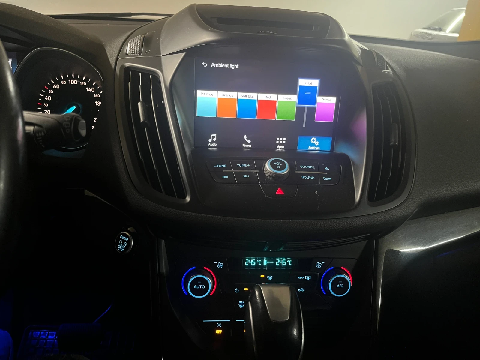 Ford Kuga 2.0 TDCi 150 hp 4x4 Обслужен - изображение 8 | Auto.bg Ford Kuga 2.0 TDCi 150 hp 4x4 Обслужен - изображение 8