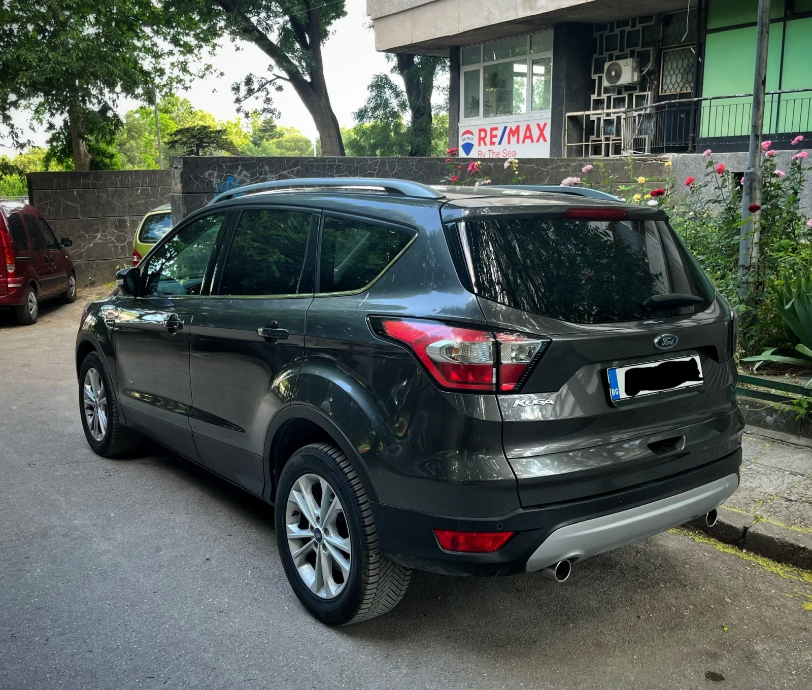 Ford Kuga 2.0 TDCi 150 hp 4x4 Обслужен - изображение 4 | Auto.bg Ford Kuga 2.0 TDCi 150 hp 4x4 Обслужен - изображение 4