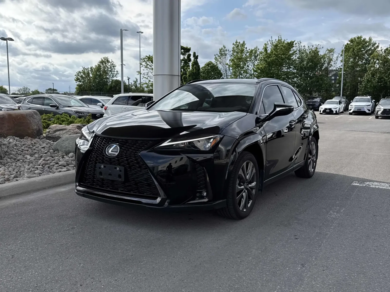 Lexus UX 300h* ОБДУХВАНЕ * ПОДГРЕВИ * МЪРТВА ТОЧКА * CARFAX | Auto.bg — изображение 1 Lexus UX 300h* ОБДУХВАНЕ * ПОДГРЕВИ * МЪРТВА ТОЧКА * CARFAX | Auto.bg — изображение 1