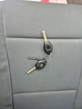 BMW X3 2.0d 150h.p - 7500 лв. / 3834.69 € - 21308182 12 | Car24.bg BMW X3 2.0d 150h.p - 7500 лв. / 3834.69 € - 21308182 12