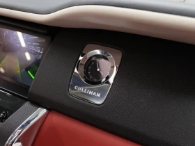 Rolls-Royce Cullinan 6.7* HUD* BLIND SPOT* SOFT CLOSE* 360* ЛЮК* КРАЙНА | Auto.bg — изображение 17 Rolls-Royce Cullinan 6.7* HUD* BLIND SPOT* SOFT CLOSE* 360* ЛЮК* КРАЙНА | Auto.bg — изображение 17