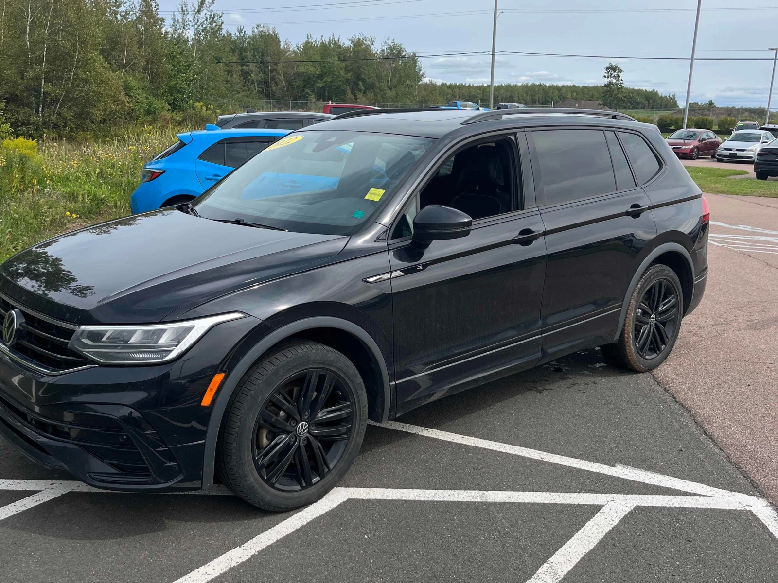 VW Tiguan * Black Edition * KEYLESS* Панорама | Auto.bg — изображение 1 VW Tiguan * Black Edition * KEYLESS* Панорама | Auto.bg — изображение 1