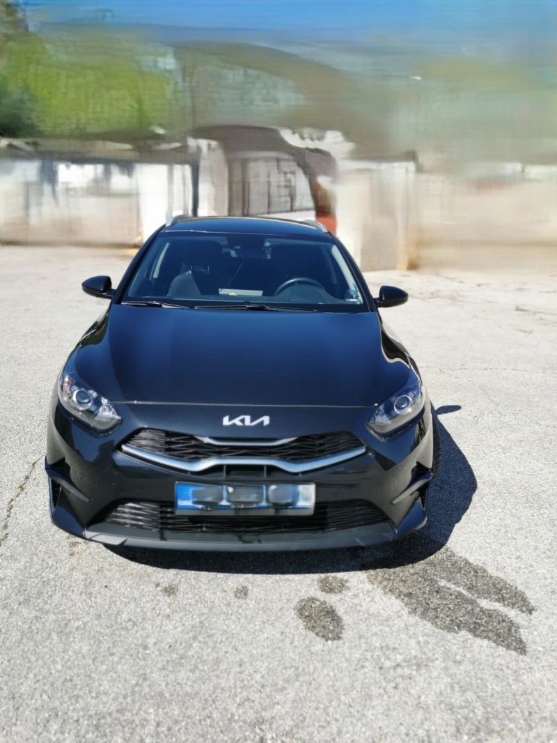 Kia Ceed 1.5 T - 19000 € / 37160.77 лв. - 98032394 1 | Car24.bg Kia Ceed 1.5 T - 19000 € / 37160.77 лв. - 98032394 1