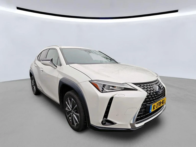 Lexus UX 300e Luxury - 16161 € / 31608.17 лв. - 52700381 1 | Car24.bg Lexus UX 300e Luxury - 16161 € / 31608.17 лв. - 52700381 1
