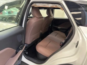 Lexus LBX 1.5 Full Hybrid 2WD Elegant | Auto.bg — изображение 5 Lexus LBX 1.5 Full Hybrid 2WD Elegant | Auto.bg — изображение 5
