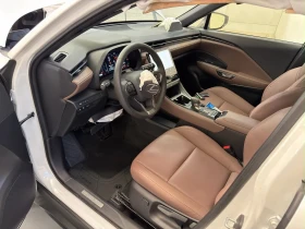 Lexus LBX 1.5 Full Hybrid 2WD Elegant | Auto.bg — изображение 6 Lexus LBX 1.5 Full Hybrid 2WD Elegant | Auto.bg — изображение 6