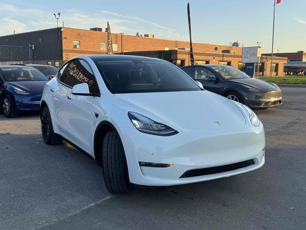 Tesla Model Y LONG RANGE AWD  - изображение 3 | Auto.bg Tesla Model Y LONG RANGE AWD  - изображение 3