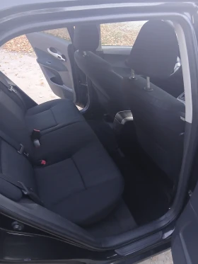 Toyota Auris 2.0 D4D | Auto.bg — изображение 8 Toyota Auris 2.0 D4D | Auto.bg — изображение 8