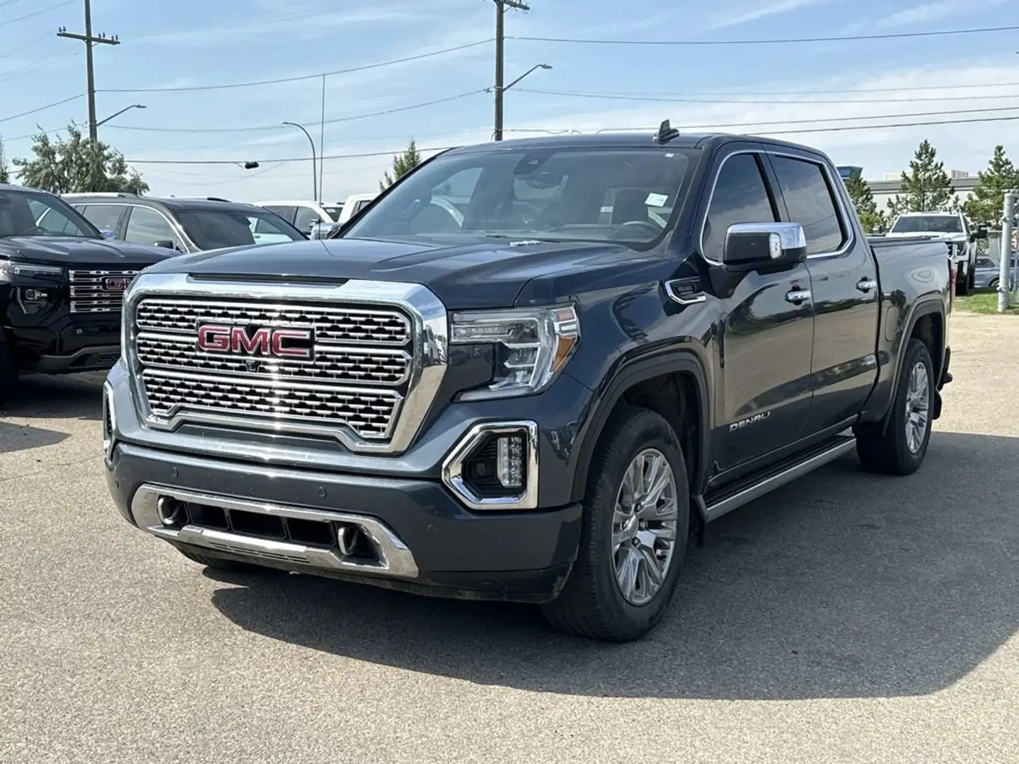 Gmc Sierra * DENALI* FULL MAX * КРАЙНА ЦЕНА* | Auto.bg — изображение 1 Gmc Sierra * DENALI* FULL MAX * КРАЙНА ЦЕНА* | Auto.bg — изображение 1