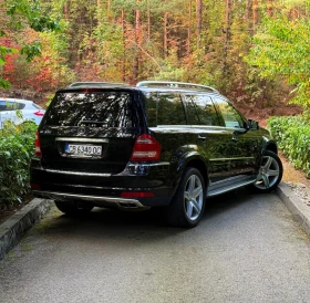 Mercedes-Benz GL 550 4MATIC/AMG/GRAND/4хПОДГРЕВ/TV/ОБДУХВАНЕ/КАМЕРА | Auto.bg — изображение 4 Mercedes-Benz GL 550 4MATIC/AMG/GRAND/4хПОДГРЕВ/TV/ОБДУХВАНЕ/КАМЕРА | Auto.bg — изображение 4