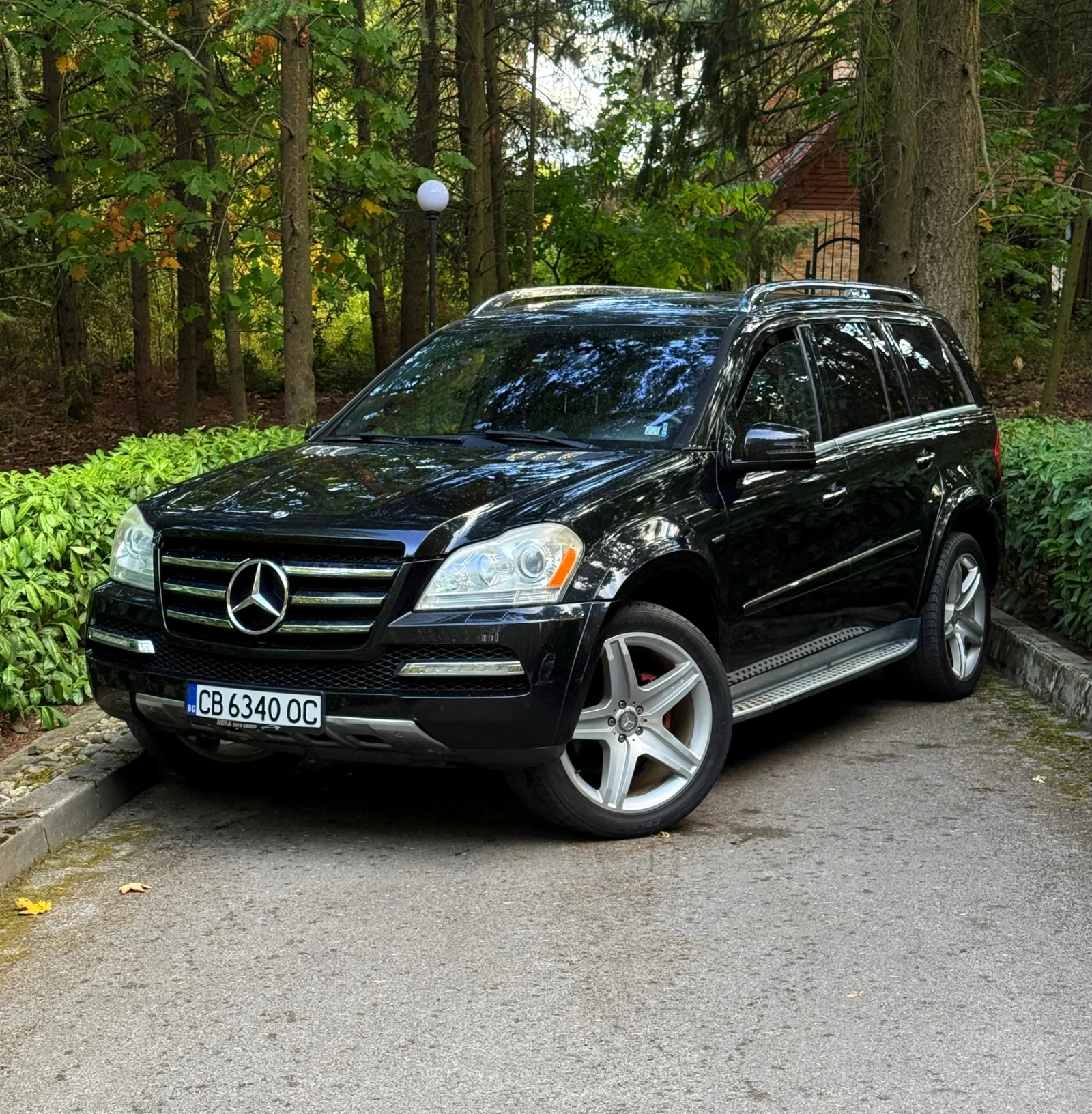 Mercedes-Benz GL 550 4MATIC/AMG/GRAND/4хПОДГРЕВ/TV/ОБДУХВАНЕ/КАМЕРА | Auto.bg — изображение 1 Mercedes-Benz GL 550 4MATIC/AMG/GRAND/4хПОДГРЕВ/TV/ОБДУХВАНЕ/КАМЕРА | Auto.bg — изображение 1