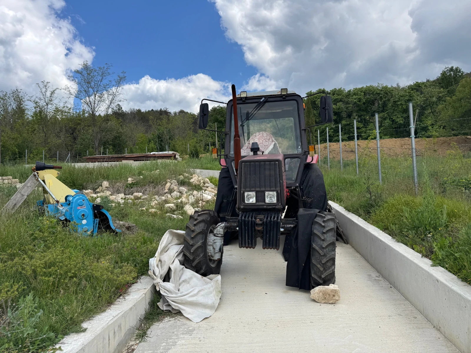 Трактор Беларус 820 - изображение 2 | Auto.bg Трактор Беларус 820 - изображение 2