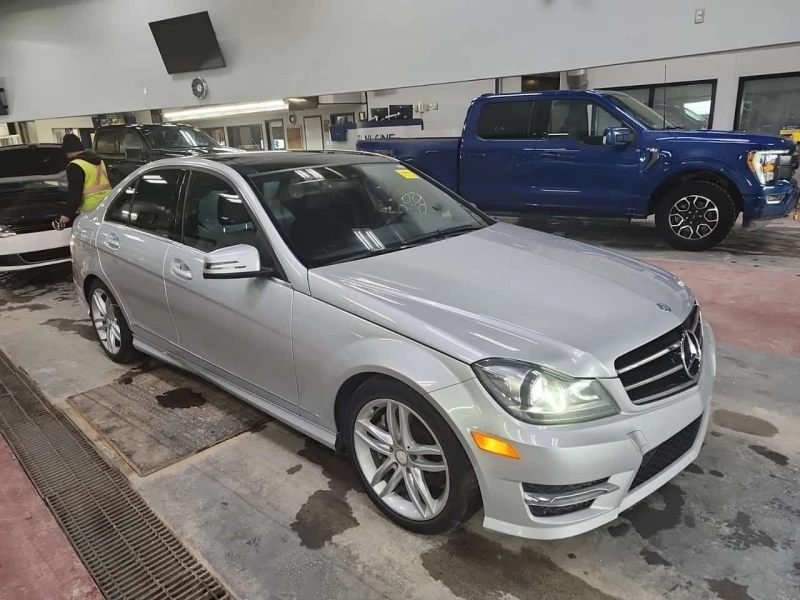 Mercedes-Benz C 300 АМГ ПАКЕТ/CARFAX/ПОДГРЕВ/ПАНОРАМА - 7900 € / 15451.06 лв. - 85614389 1 | Car24.bg Mercedes-Benz C 300 АМГ ПАКЕТ/CARFAX/ПОДГРЕВ/ПАНОРАМА - 7900 € / 15451.06 лв. - 85614389 1