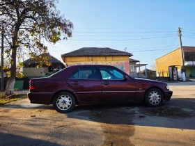Mercedes-Benz C 180 ГАЗОВ ИНЖЕКЦИОН | Mobile.bg — малка снимка 4
