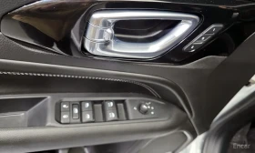 Jeep Compass S 2.4 AWD| 4WD| LEATHER| LED| NAVI| KAMERA| KEYLES - 20700 € / 40485.68 лв. - 25290032 14 | Car24.bg Jeep Compass S 2.4 AWD| 4WD| LEATHER| LED| NAVI| KAMERA| KEYLES - 20700 € / 40485.68 лв. - 25290032 14